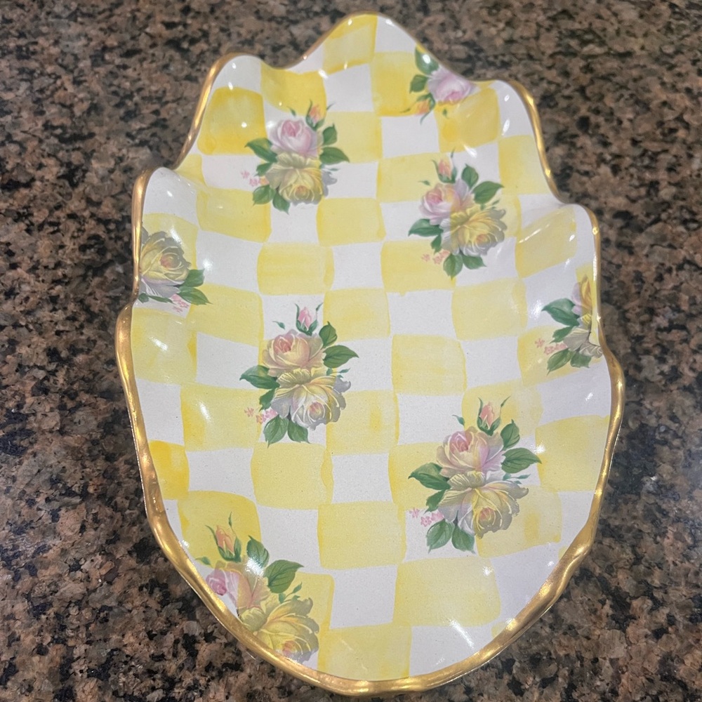 MacKenzie-Childs Retired Honeymoon Lemon Curd Salt and Pepper Shakers with Tray - Picture 2 of 7